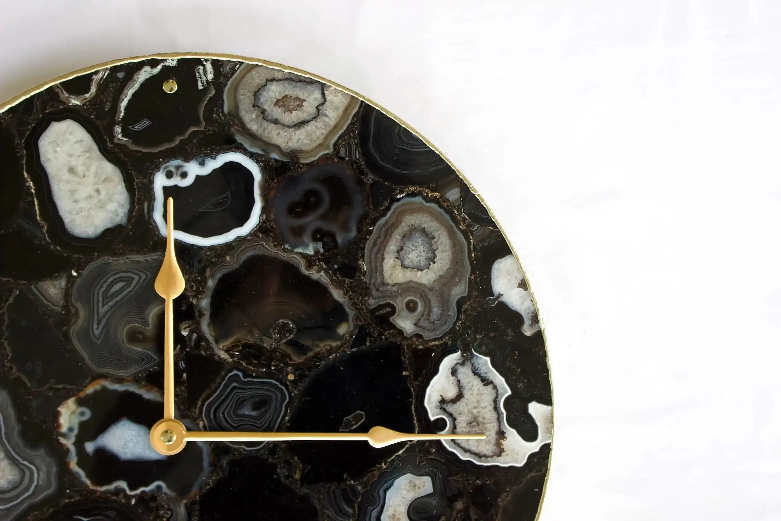 Black Agate Wall Clock | Circular - Image 2