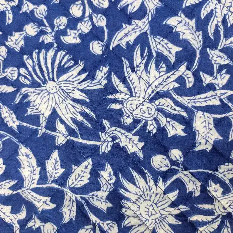 Blue and White Floral Scalloped Cotton Placemats - Image 2