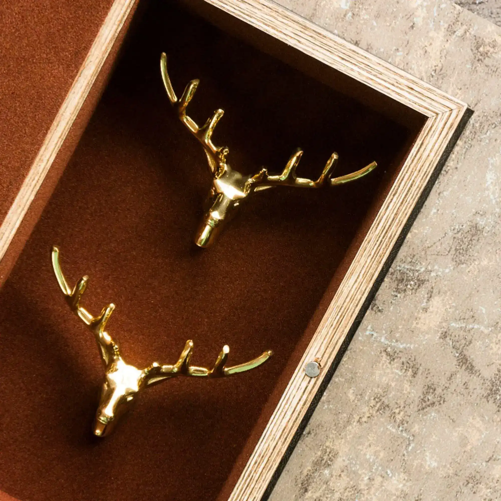 Brass American Retro Deer with Atler Cabinet Door Knob - Image 7
