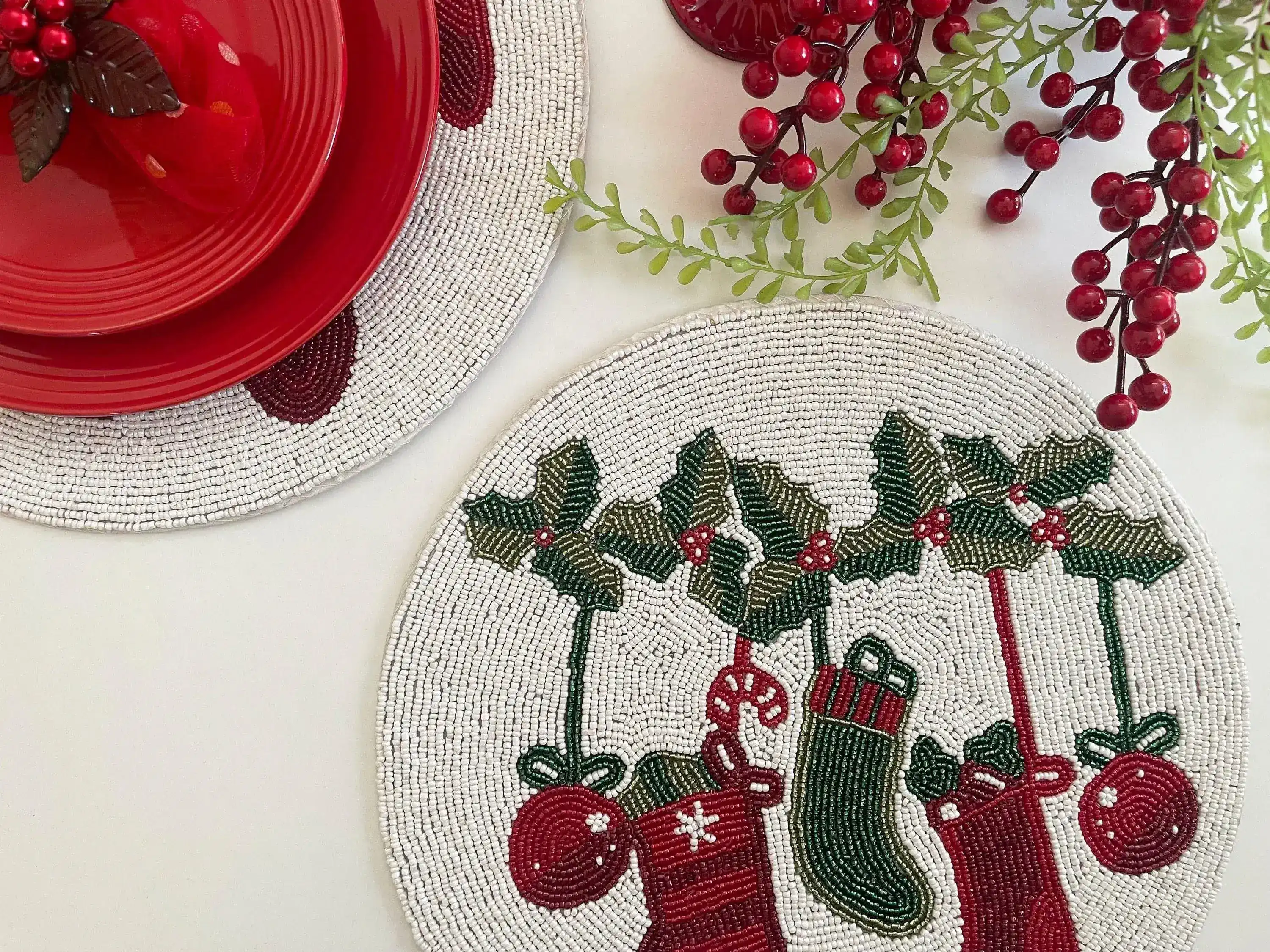 Christmas Stocking Round Beaded Placemat - Set of 6 - Image 2