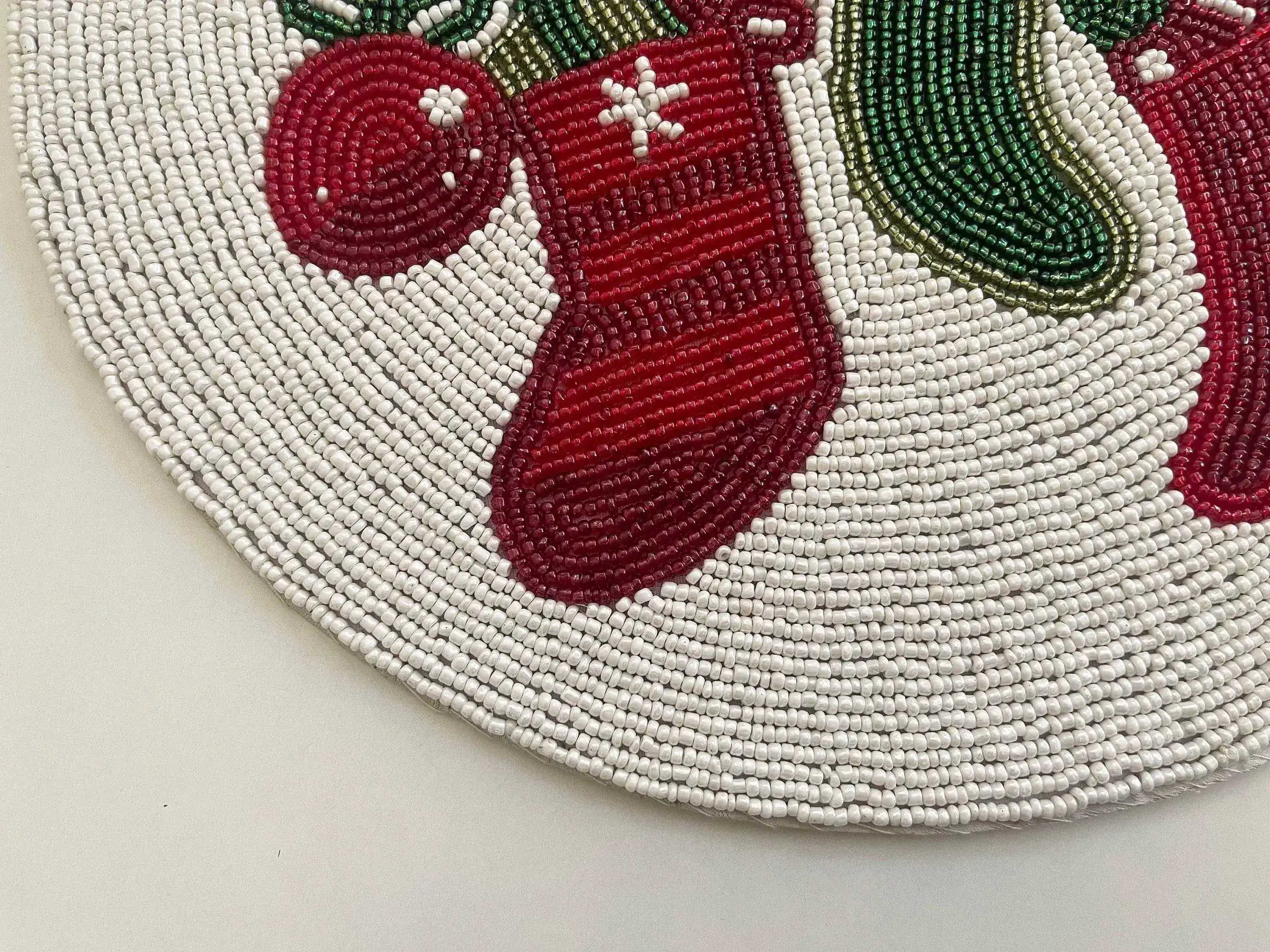 Christmas Stocking Round Beaded Placemat - Set of 6 - Image 4