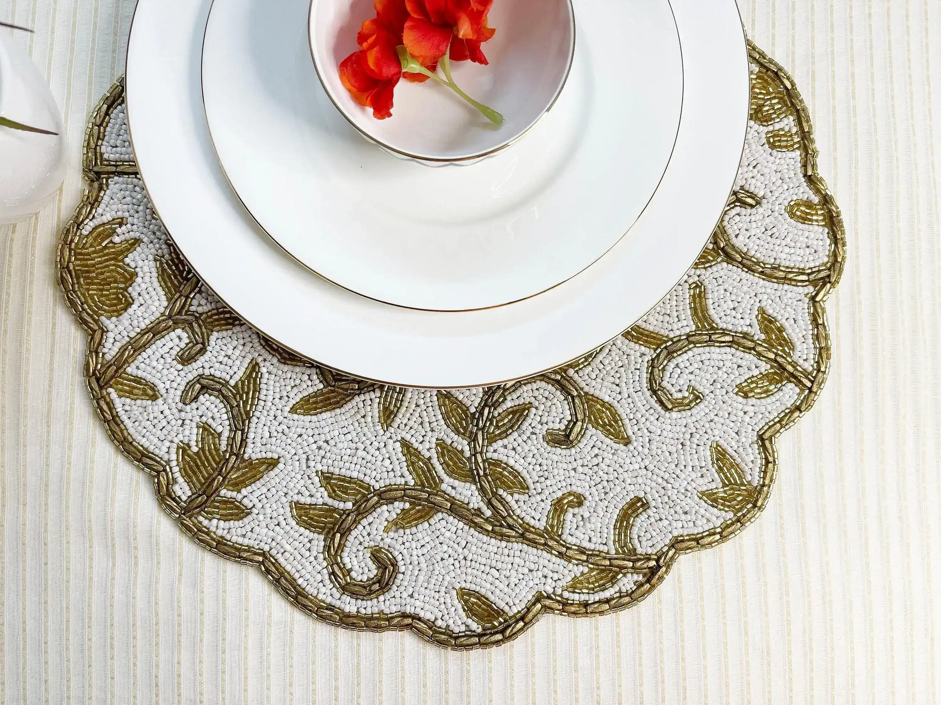 Classic Floral Motif Beaded Placemat - White/Gold - Image 3