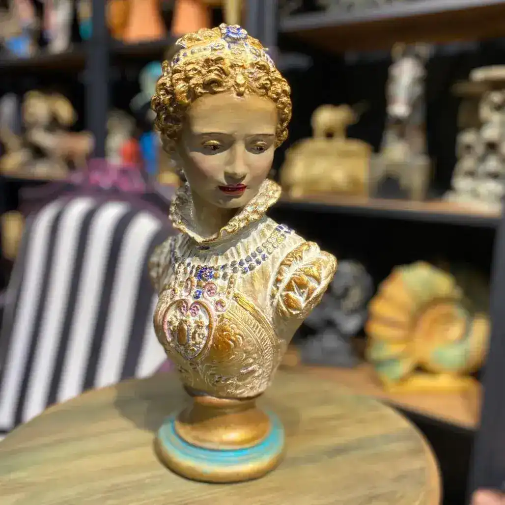 Colorful Queen of France Maria Antoniette Sculpture - Image 4