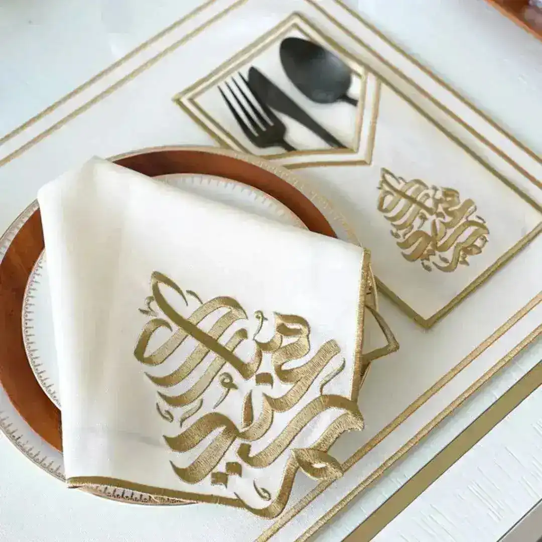 Elegant Lettering Placemats - Image 3