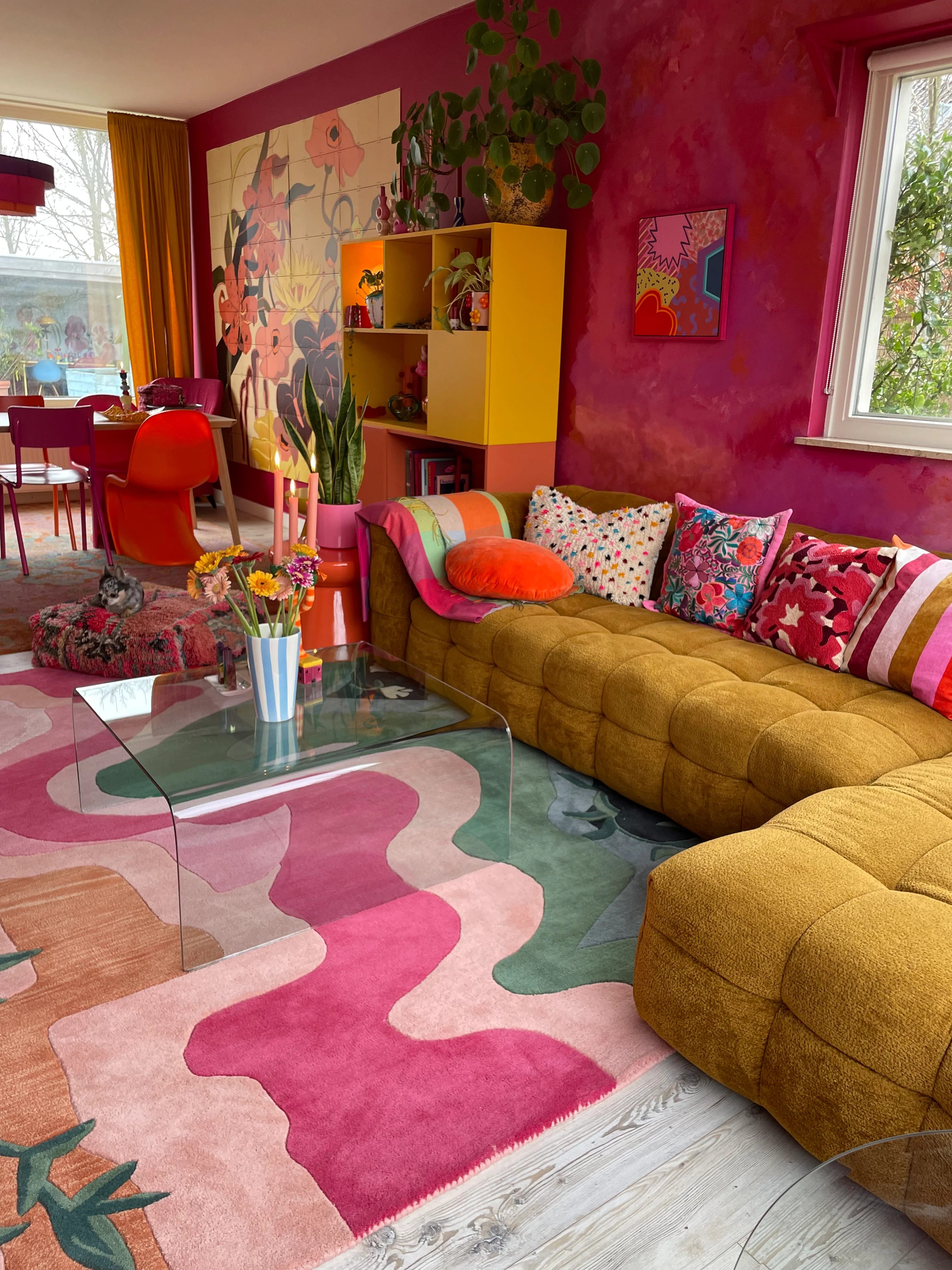 Floral Wavefront Hand Tufted Rug - Image 12