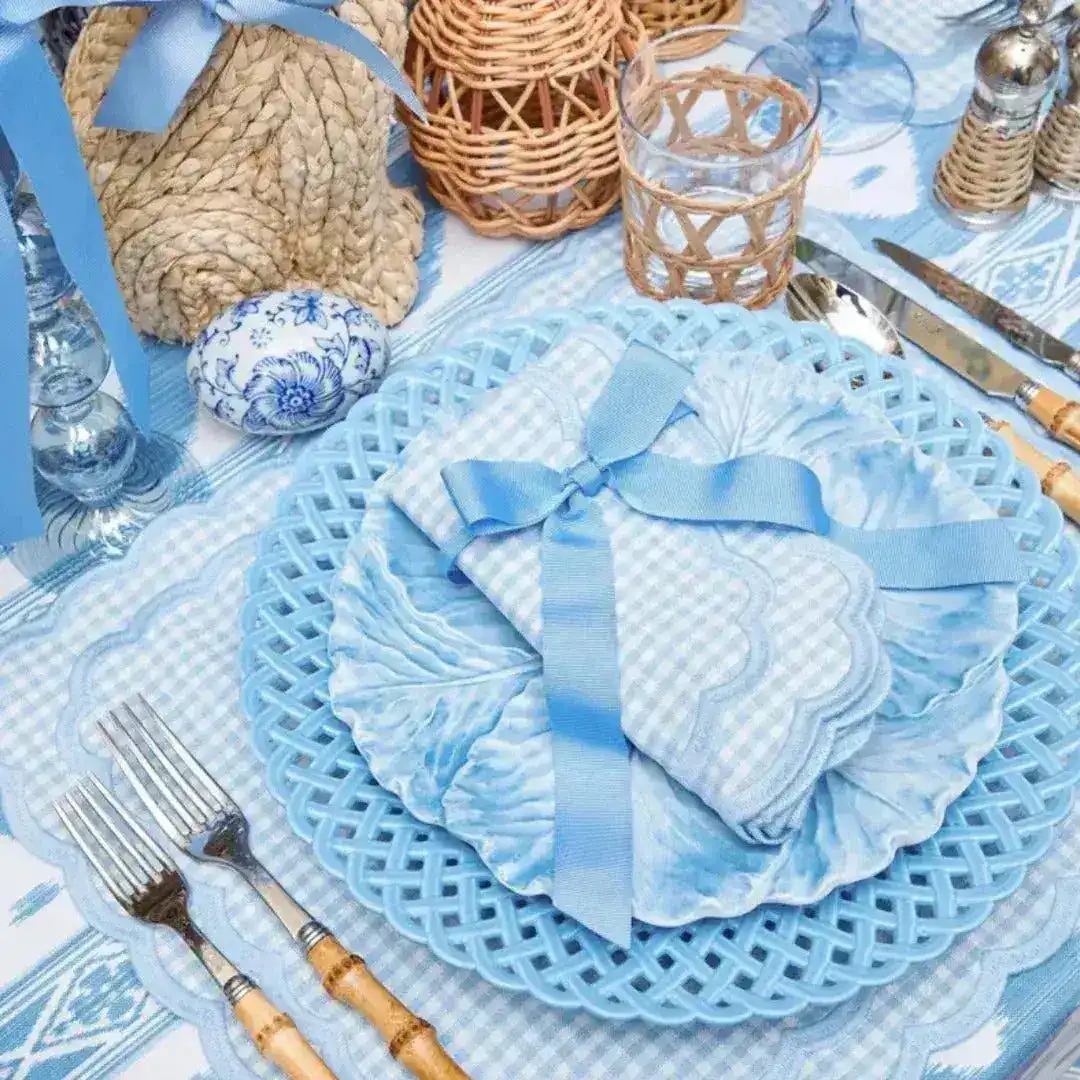 Gingham Placemats with Scalloped Edge - Image 2