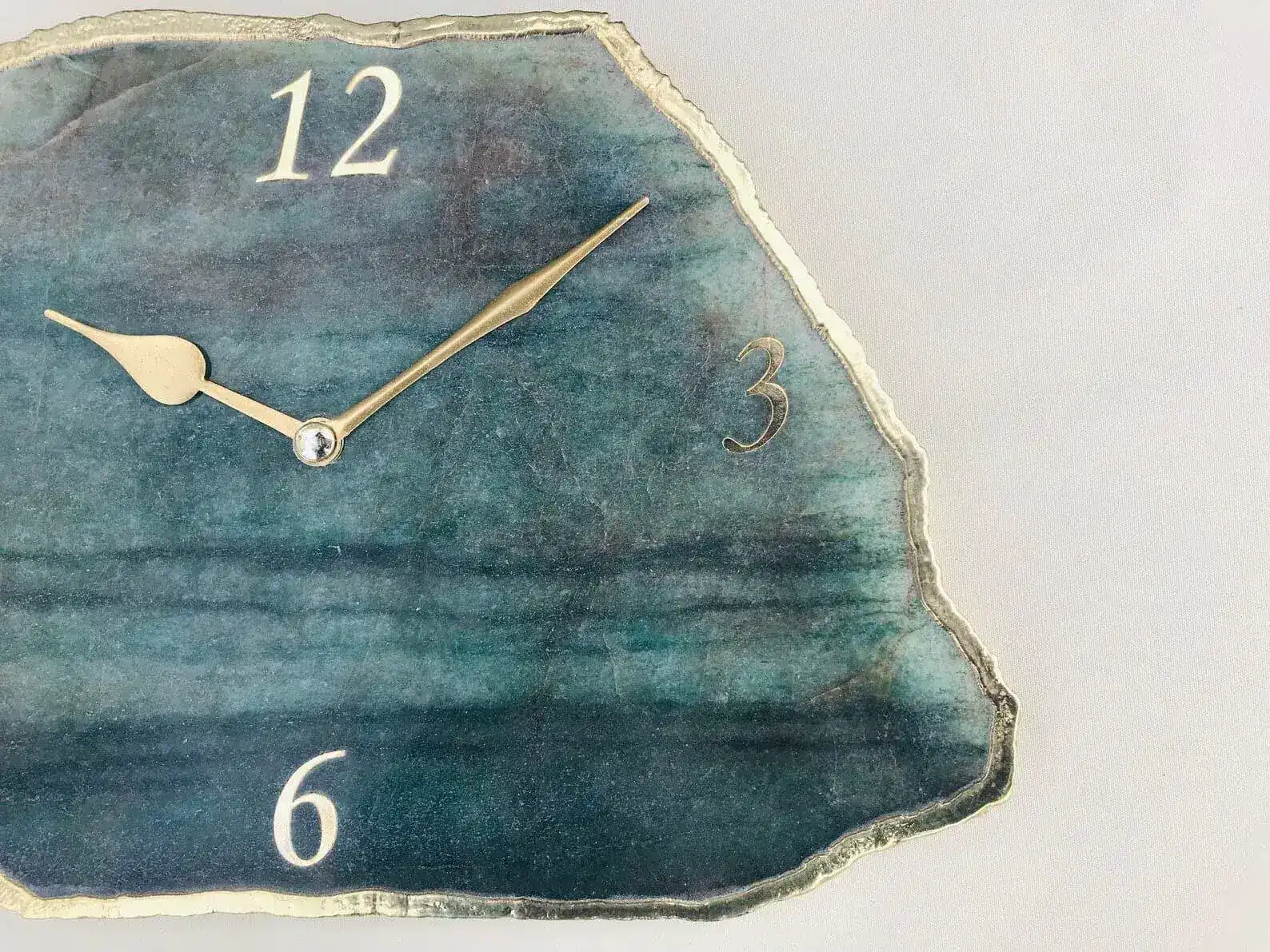 Grey Agate Large Wall Desk Clock - Image 10