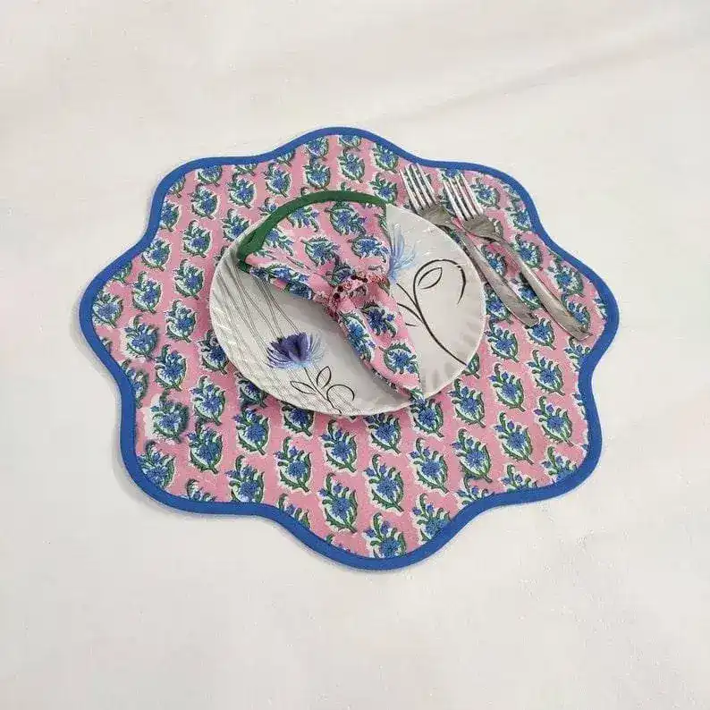 Hand Blocked Floral Scalloped Round Placemats - Image 10
