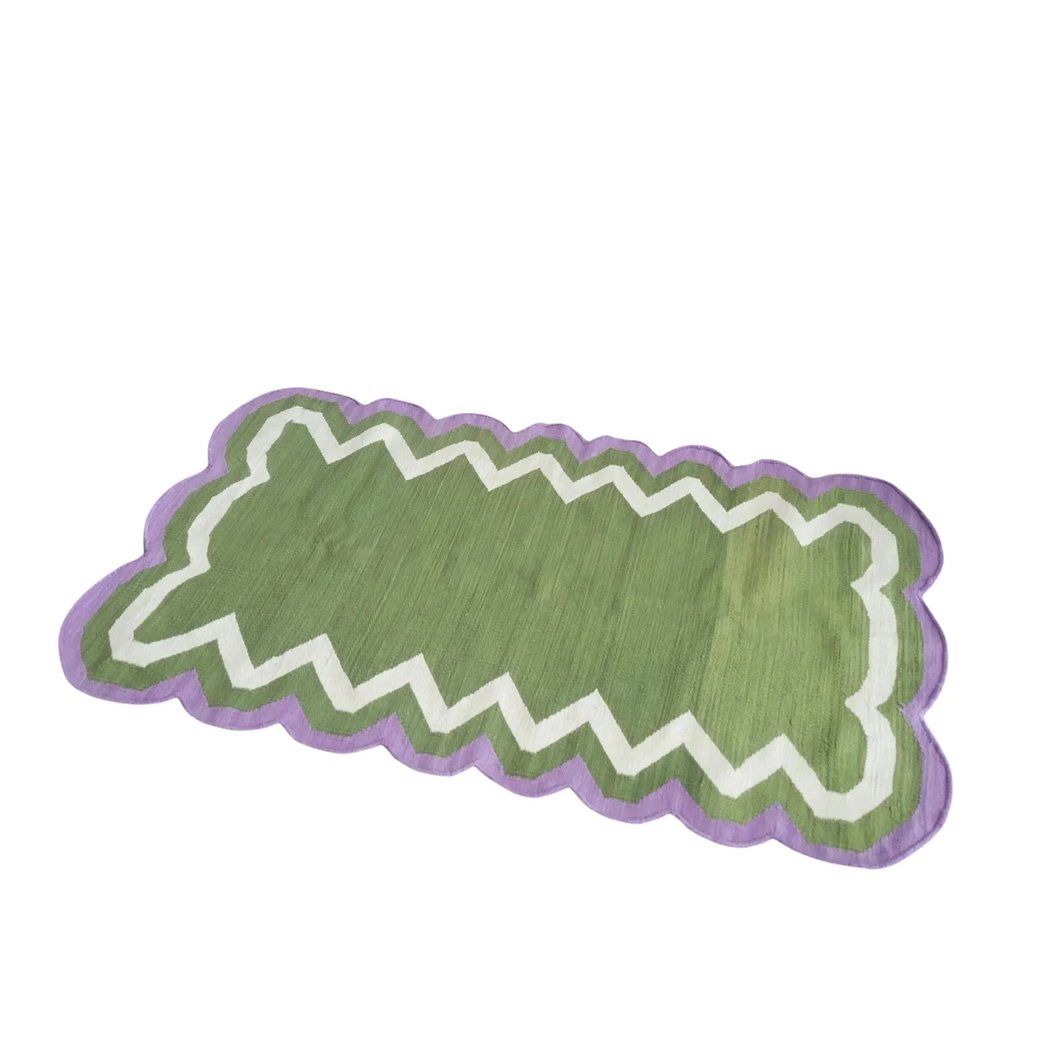 Handmade Scalloped Cotton Area Rug - Purple Green - Image 3