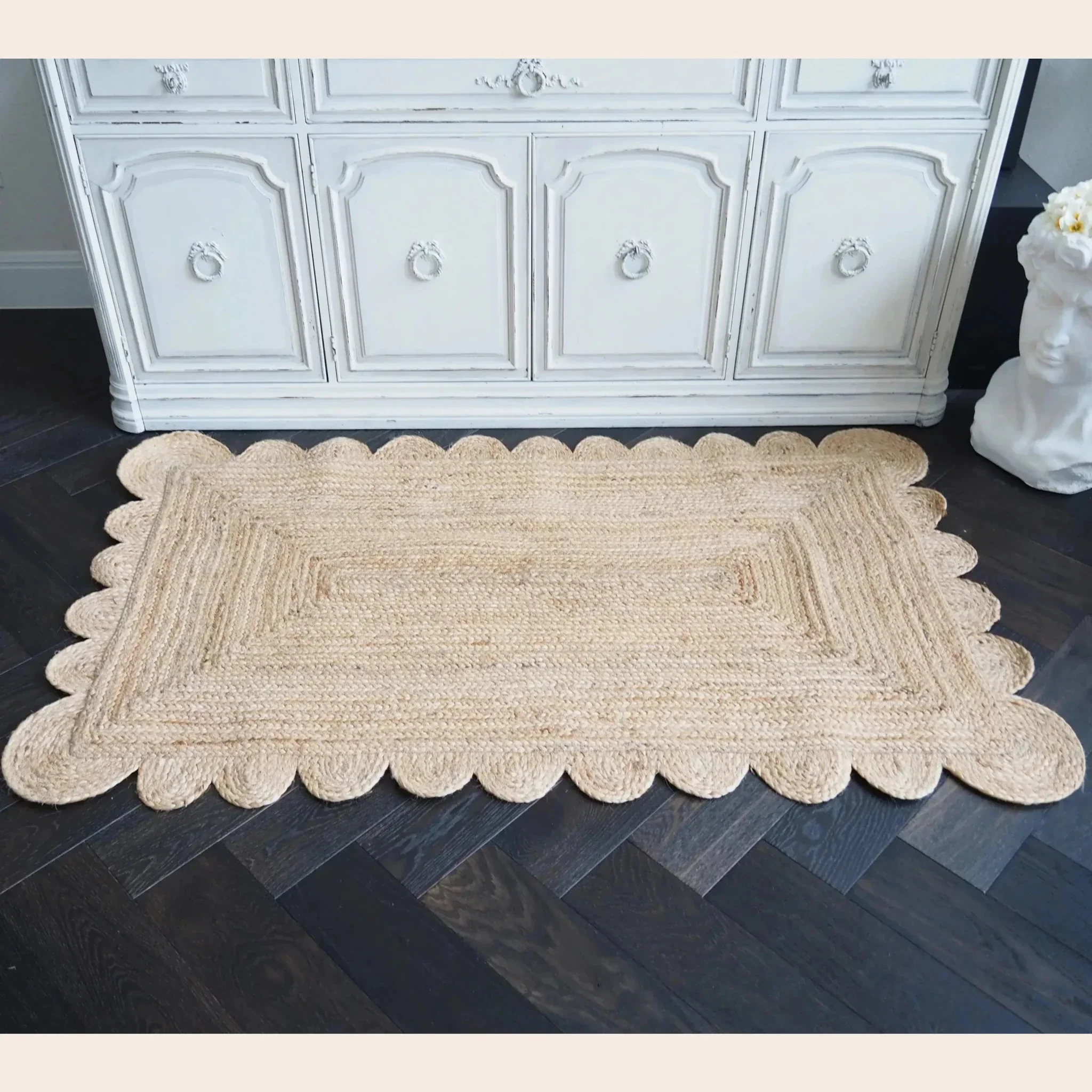 Handmade Scalloped Jute Rug - Natural - Image 5