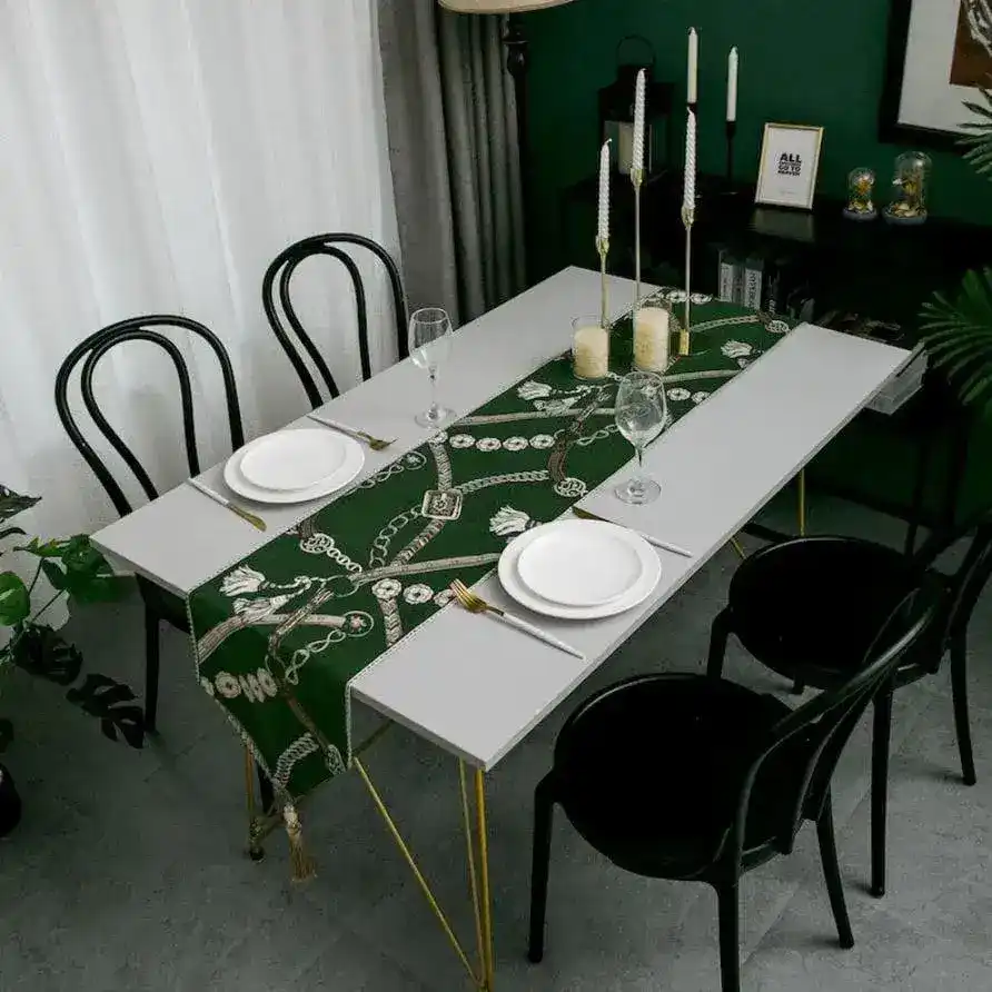 Jacquard Chain Printed Table Runner - Image 3