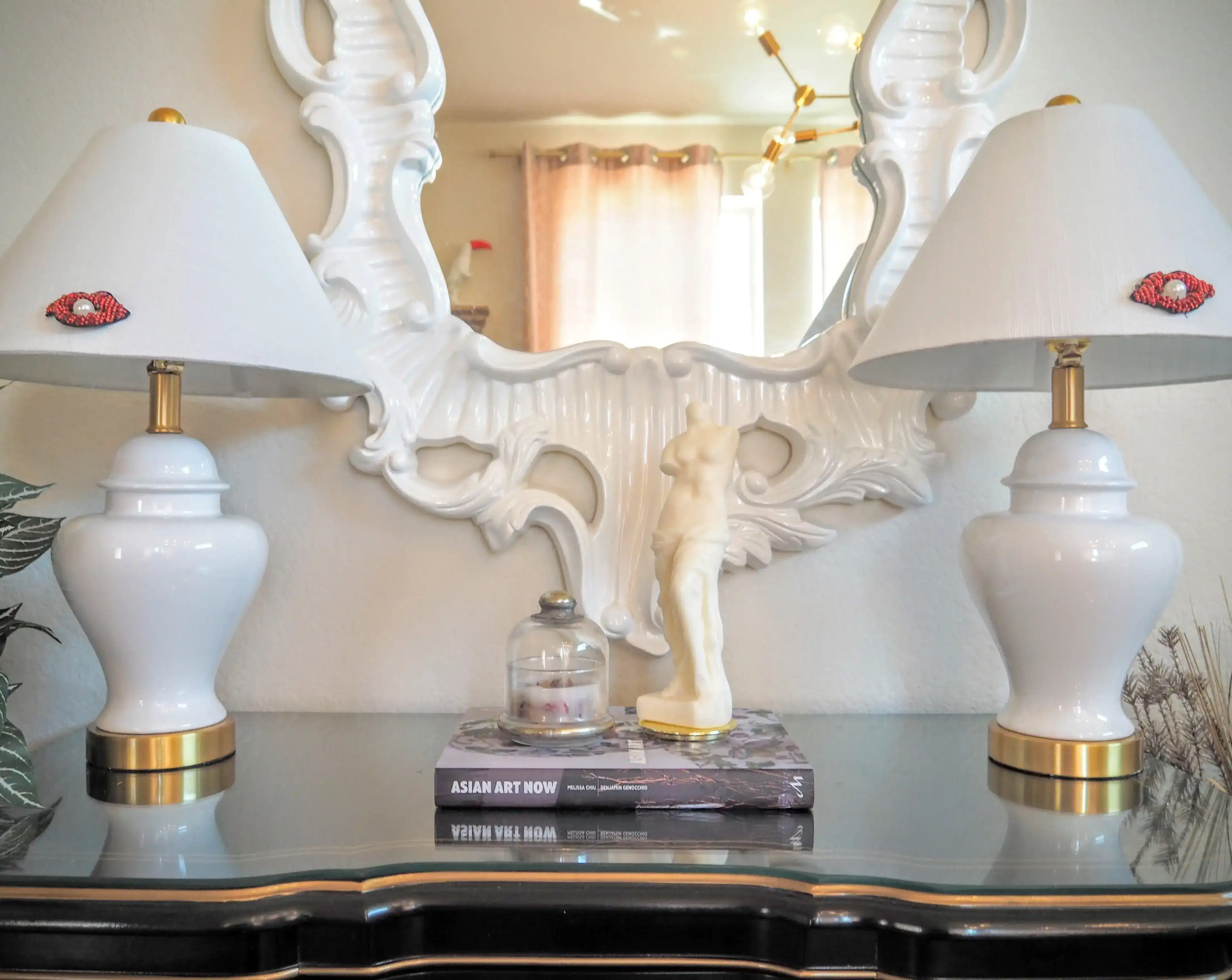 Large Goddess Venus Sculpture Candle - Gardenia Scent - Image 5