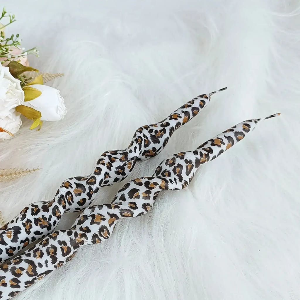 Leopard-Patterned Handmade Spiral Stick Candle - Image 4