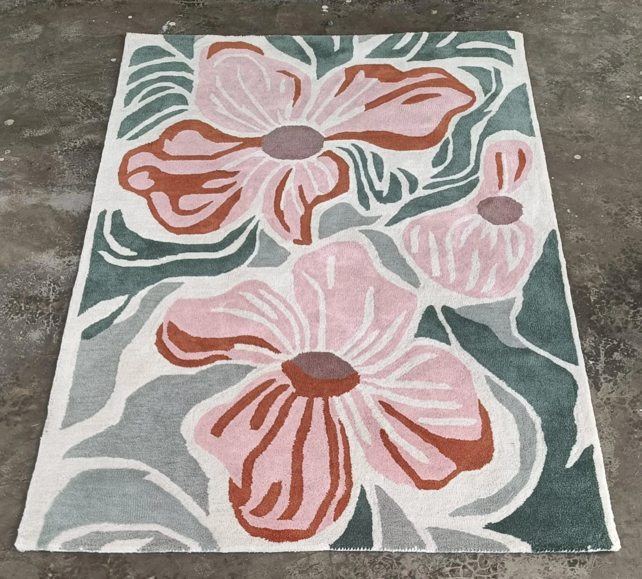 Lush Blush Bloom Hand Tufted Rug - Image 8