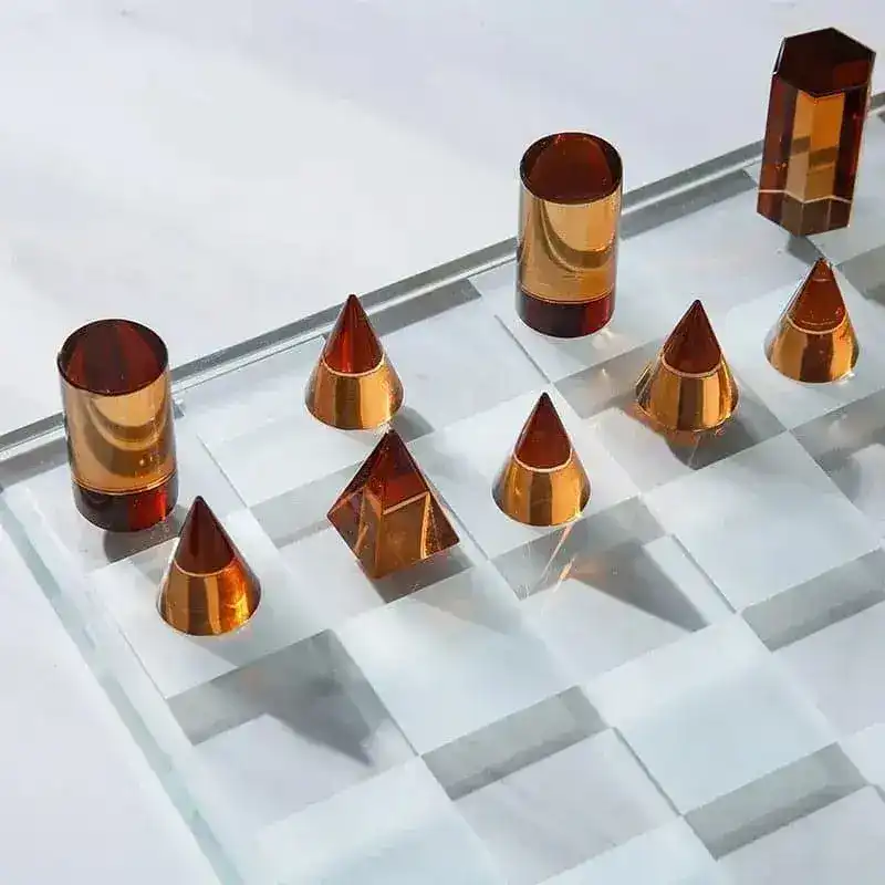 Luxurious Clear Crystal Chess Board Set - Image 3