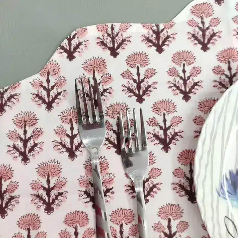 Pink Block Printed Floral Scalloped Oval Cotton Placemats - Image 7
