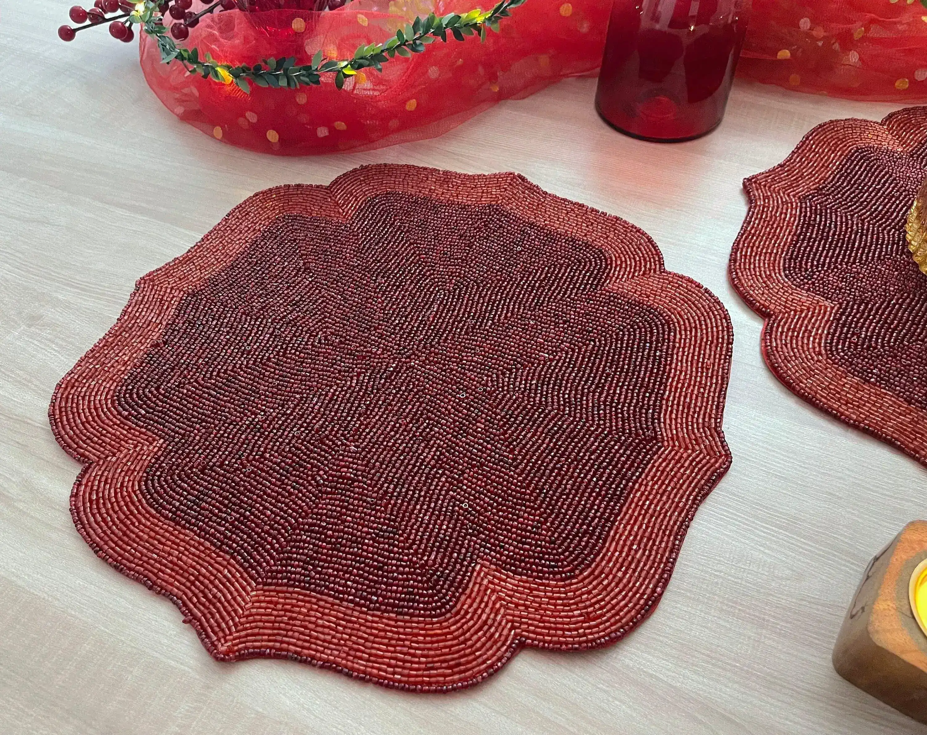 Red Taj Beaded Arch Placemat - Image 3