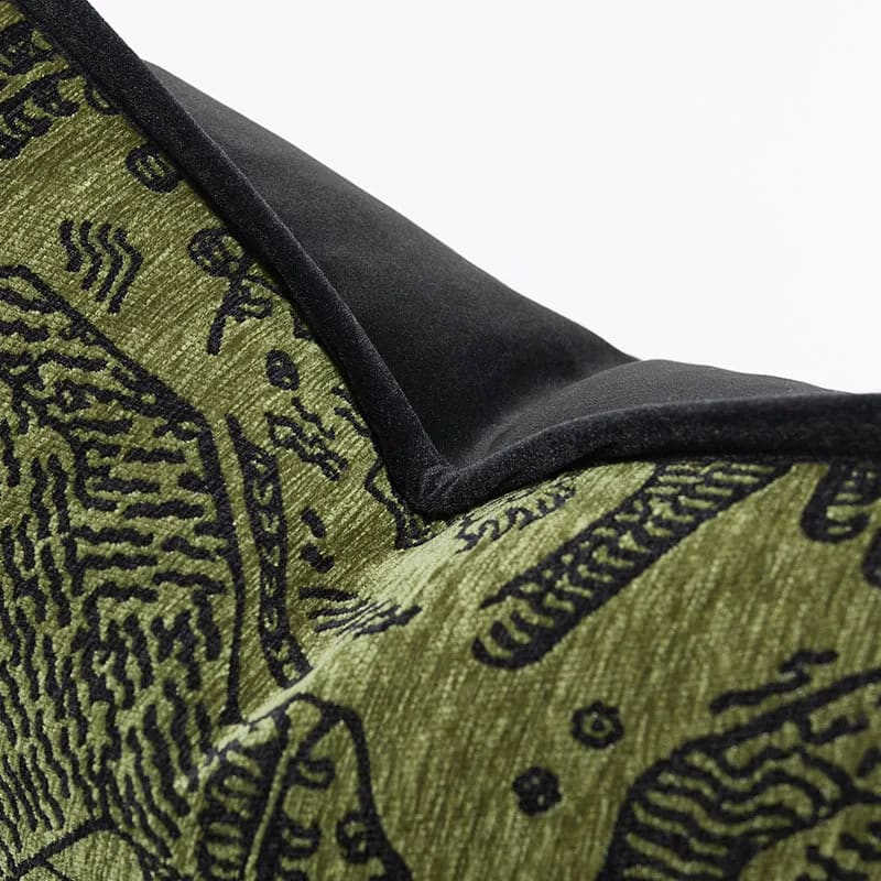 Retro Green Tiger Patterned Jacquard Cushion Cover - Image 3