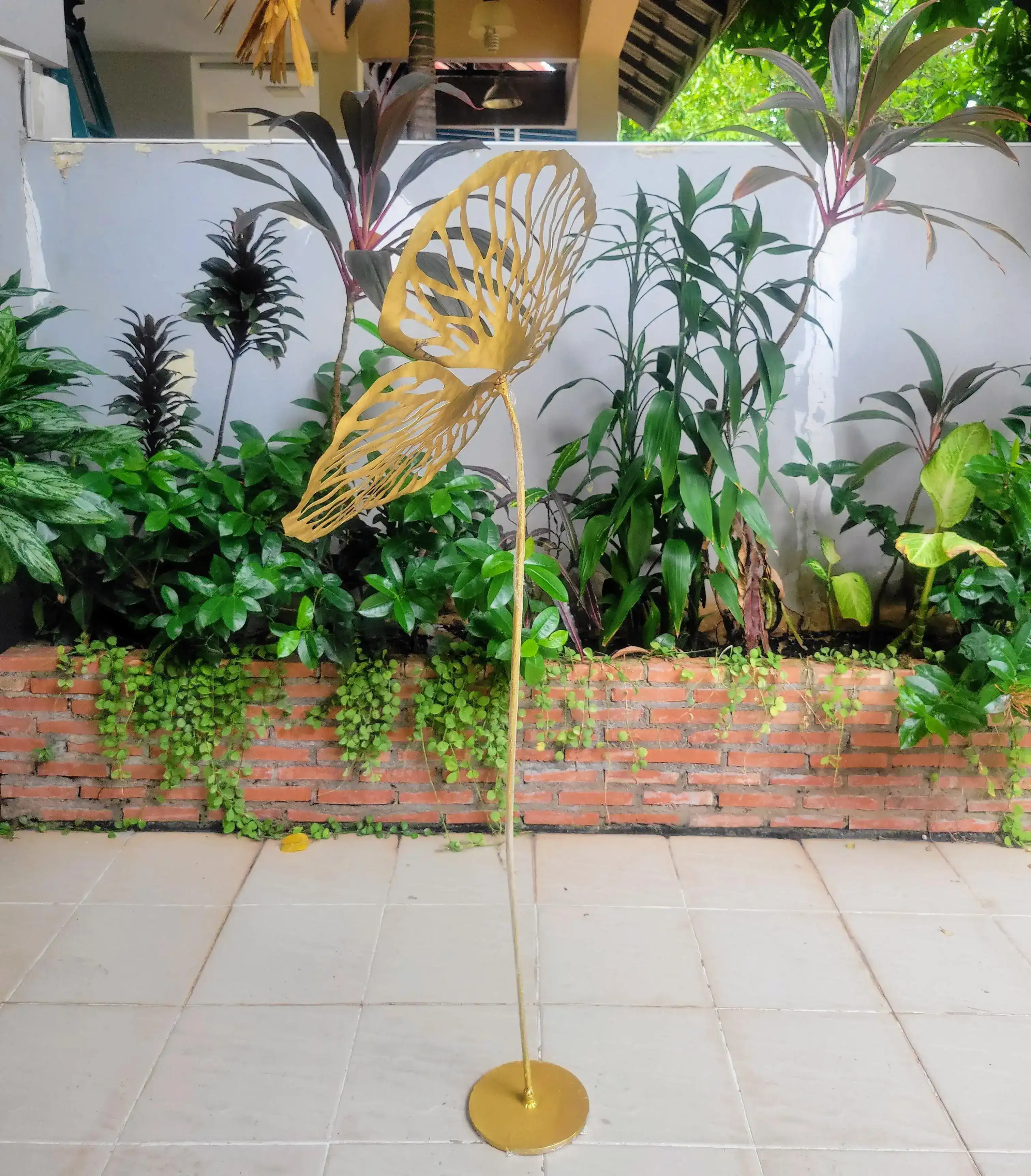 Solid Brass Lotus Leaf Decorative Tree - Image 4