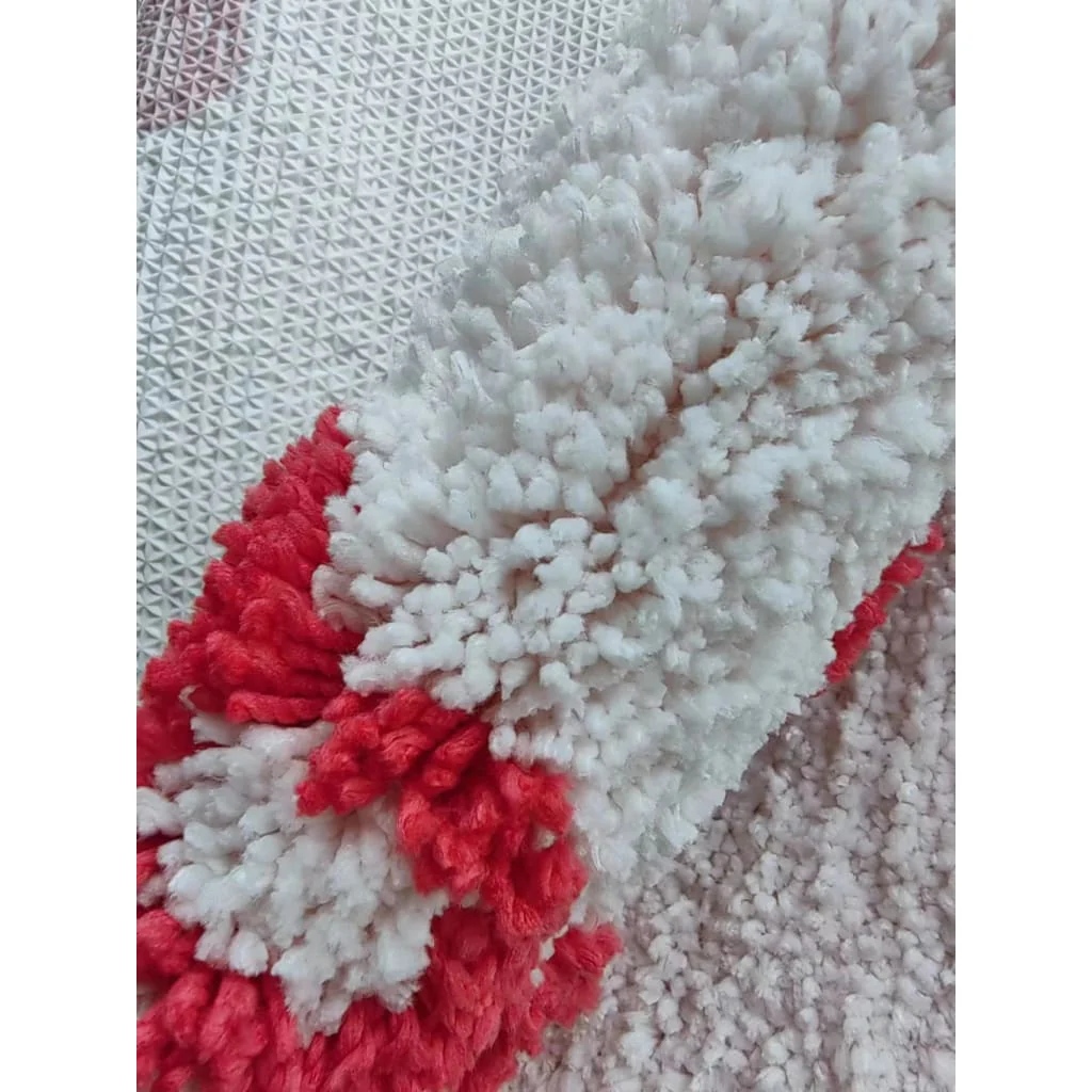The Queen of Hearts Bath Mat - Image 11