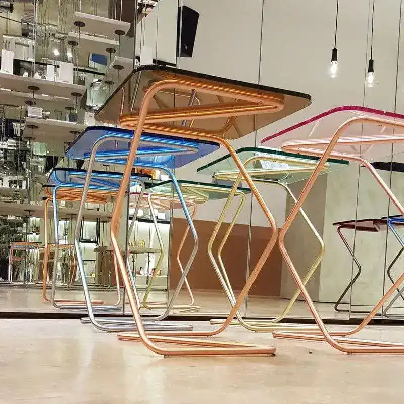 The Square Crystal Table | Award-winning Design - Image 4