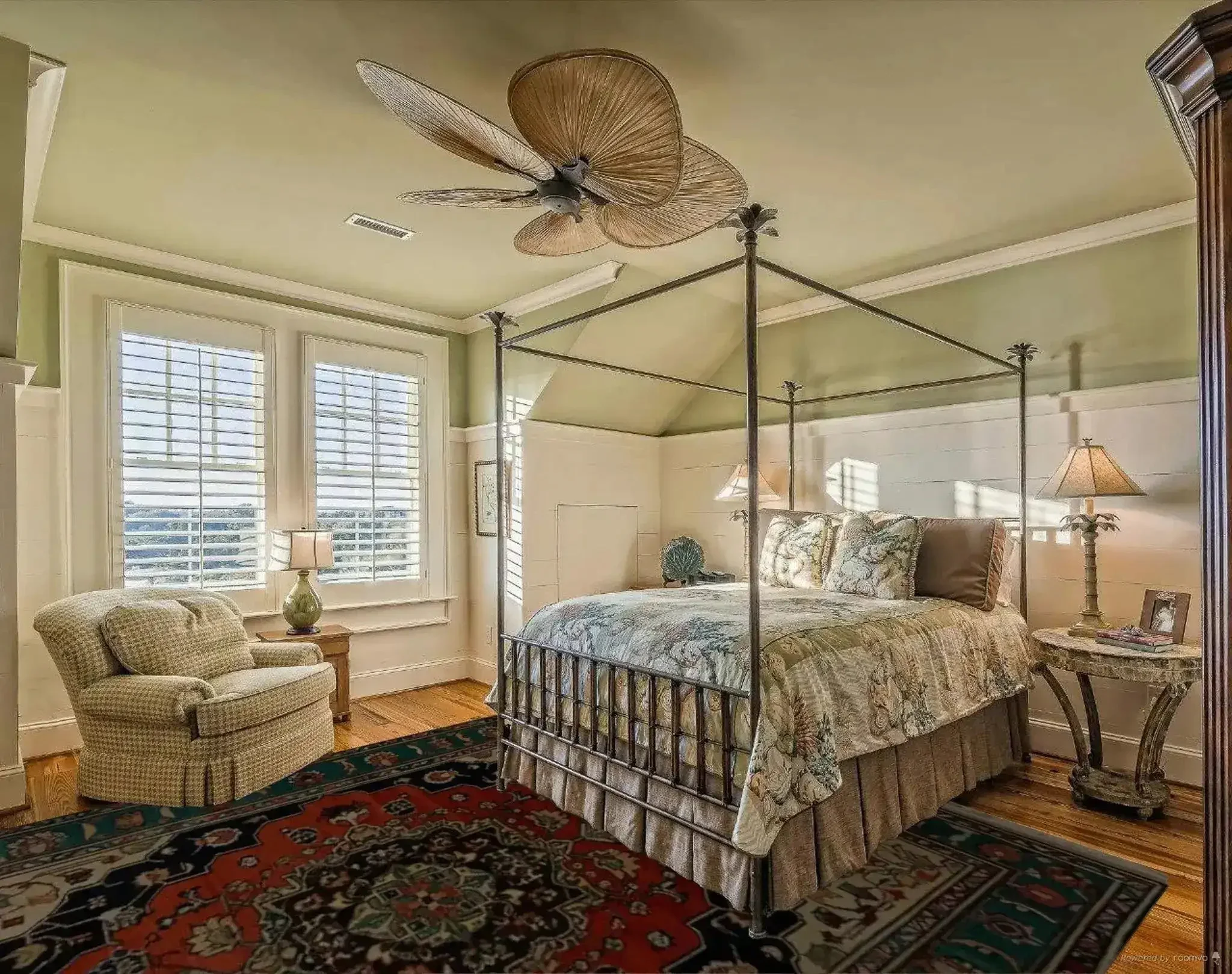 Verdant Haven Hand Knotted Area Rug - Image 3