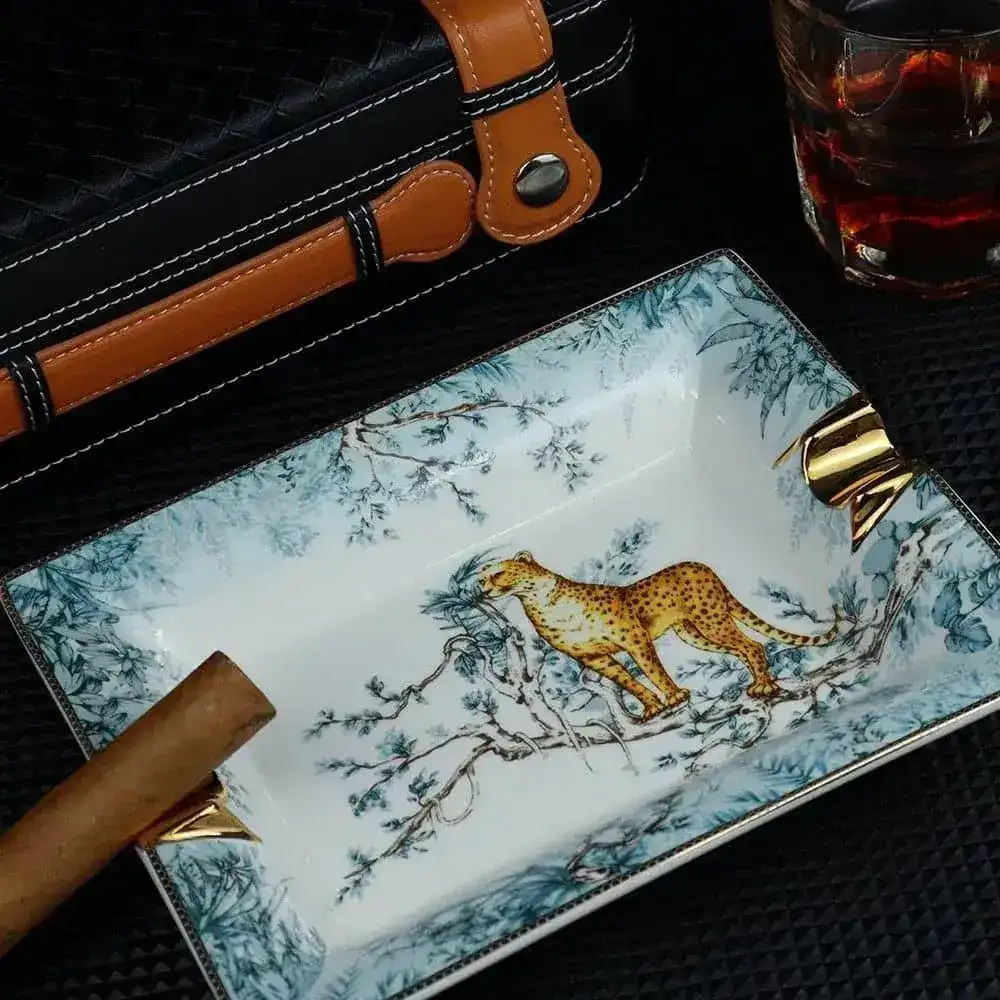 Vintage Leopard in the Forest Porcelain Tray - Image 3